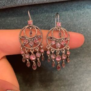 These are vintage 80s pink rhinestone earrings